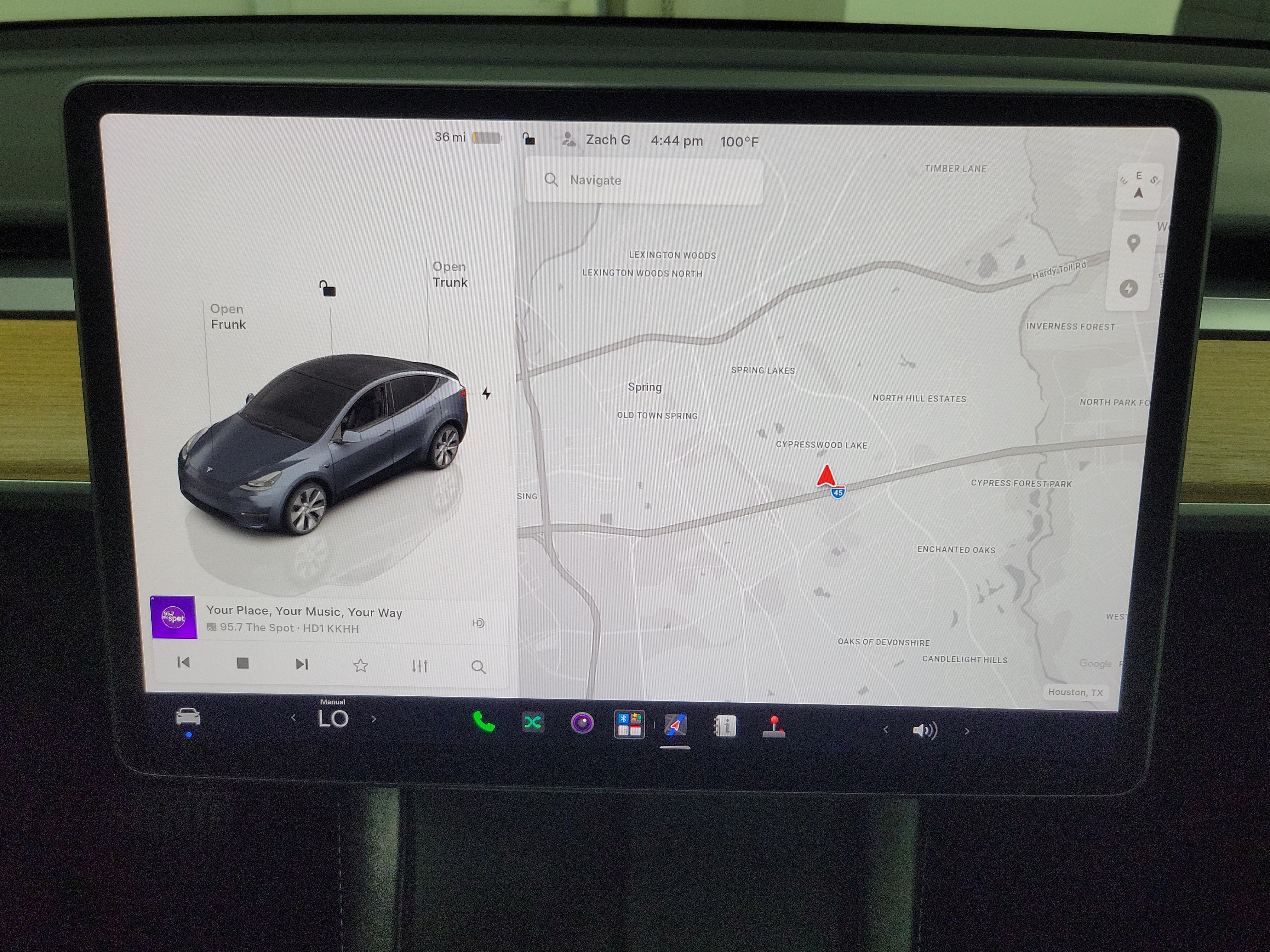 Used 2023 Tesla Model Y Long Range AWD/4WD image 23