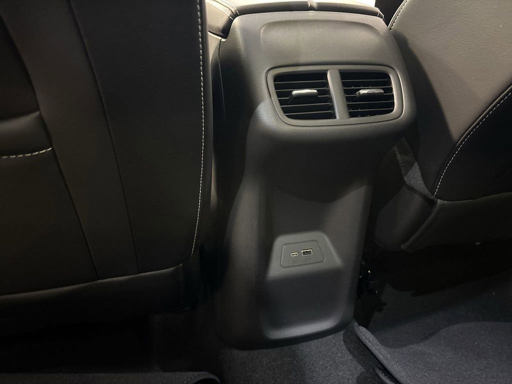New 2025 Buick Envision Sport Touring image 26