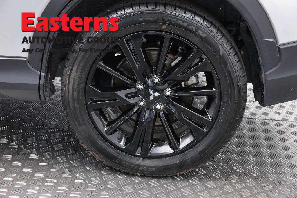 Used 2024 Mitsubishi Eclipse Cross LE AWD/4WD image 34