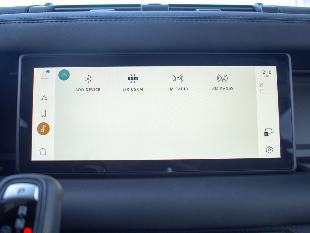 Used 2023 Land Rover Defender 110 X-Dynamic SE image 31