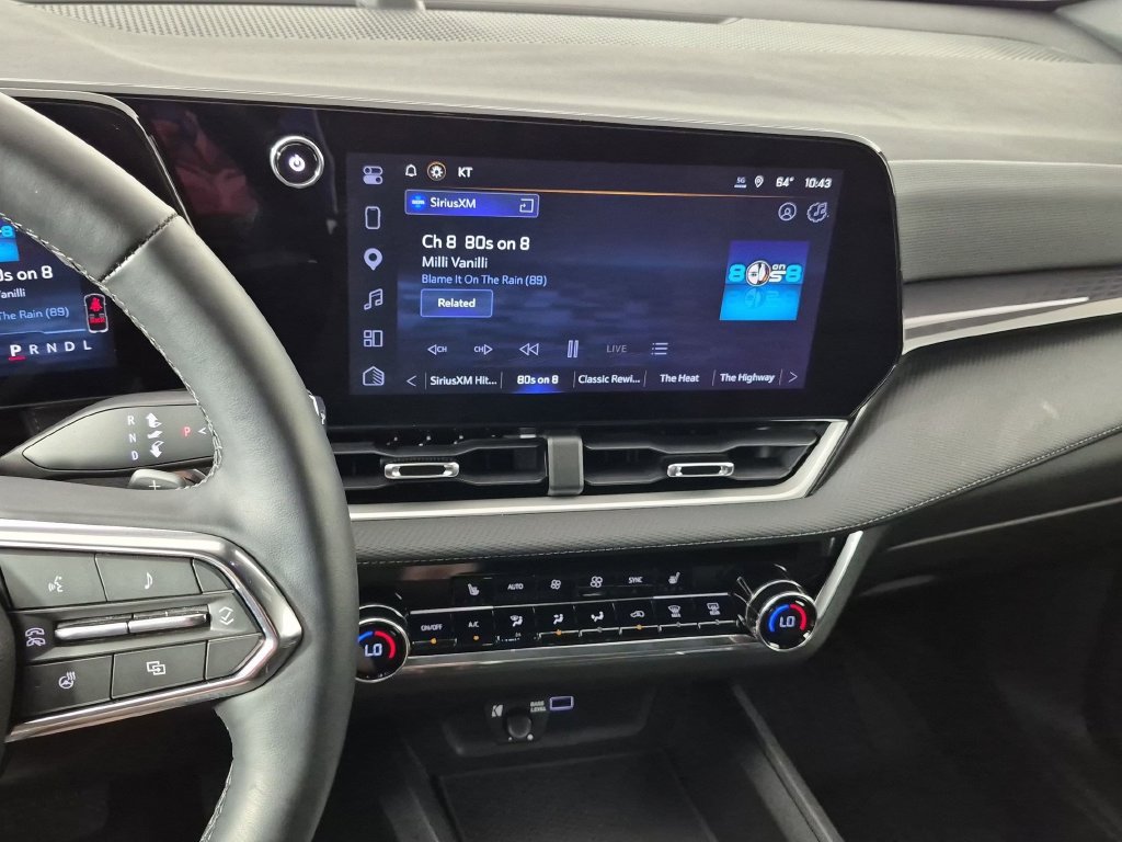 Used 2025 Chevrolet Equinox LT w/ Convenience Package II FWD image 23