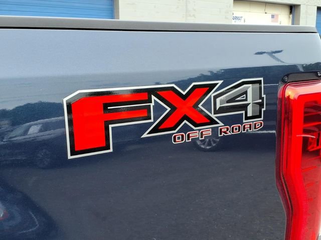 Used 2018 Ford F250 XLT w/ XLT Value Package AWD/4WD image 11