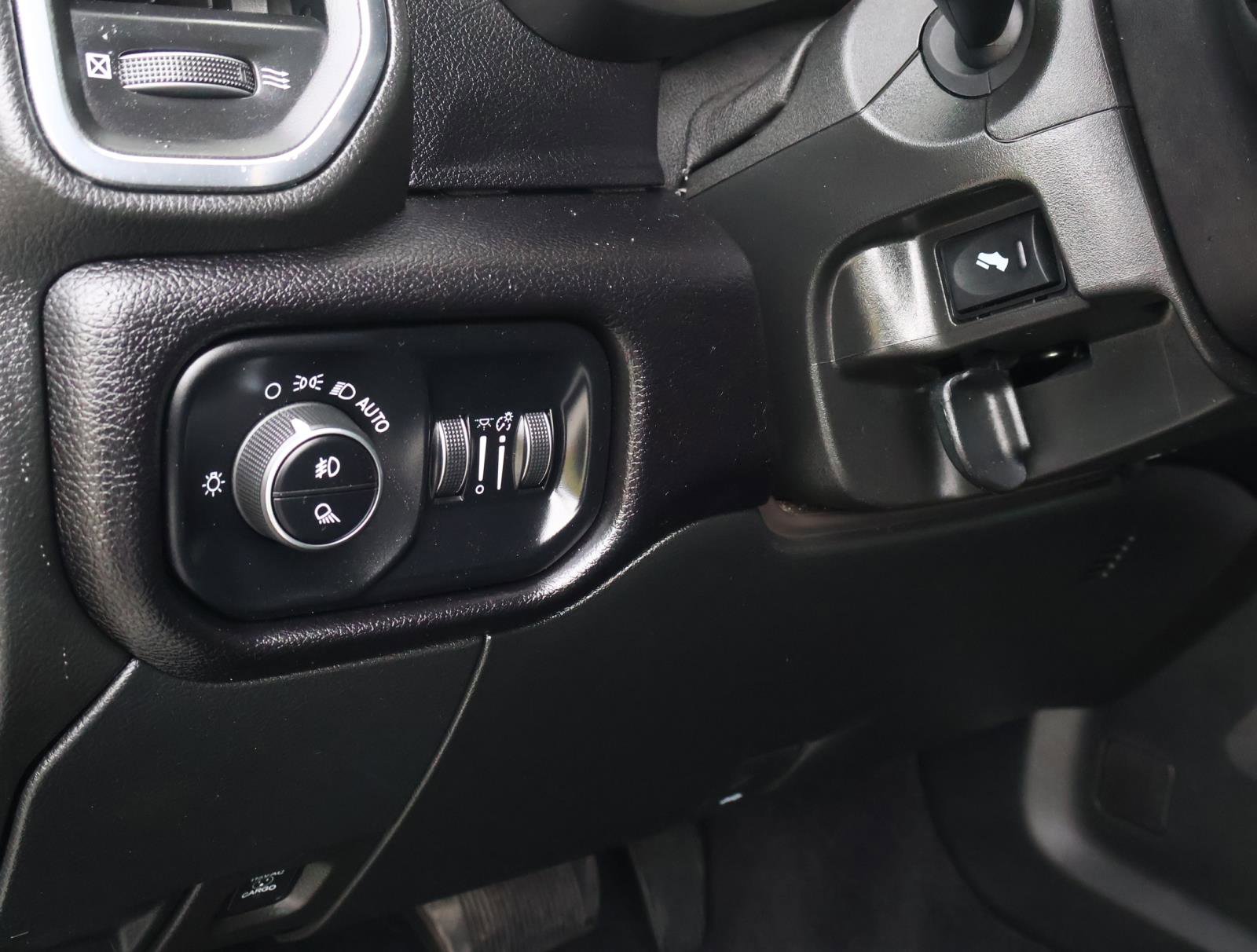 Used 2024 RAM 2500 Laramie w/ Sport Appearance Package AWD/4WD image 24