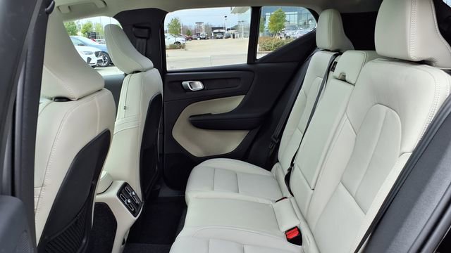 New 2026 Volvo XC40 B5 Plus w/ Protection Package Premier image 15