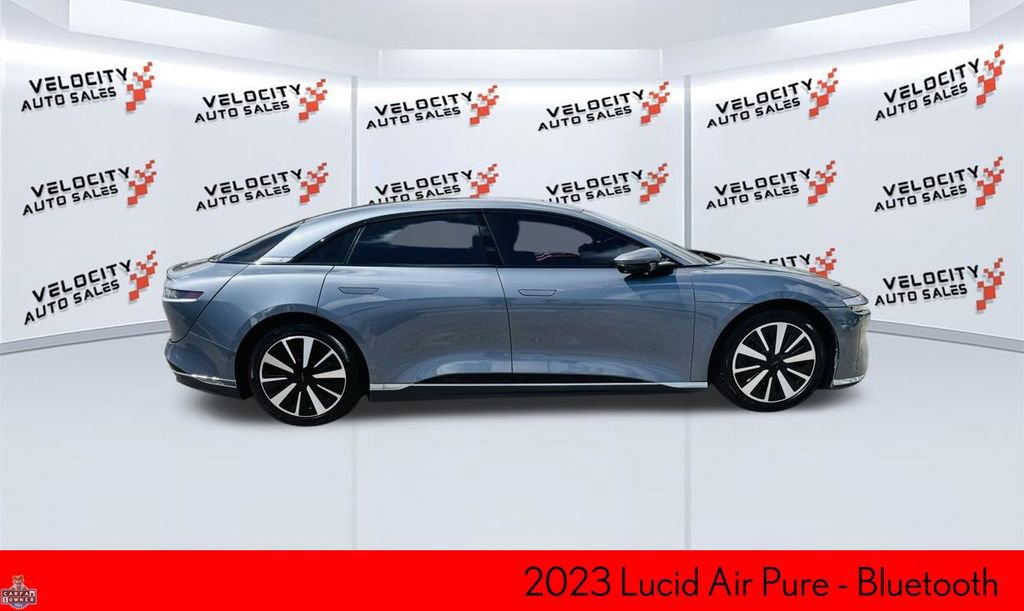 Used 2023 Lucid Air Pure image 2