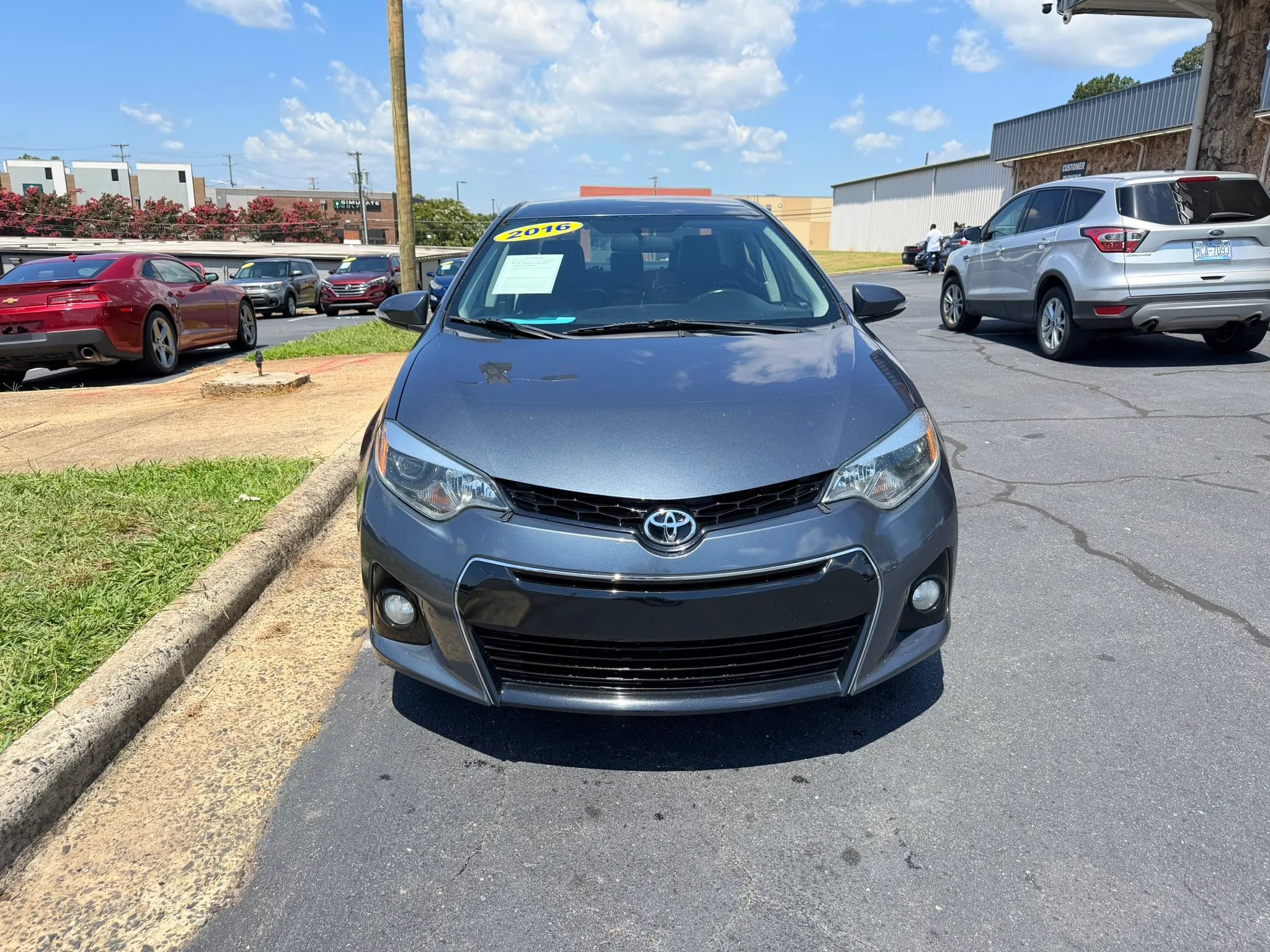 Used 2016 Toyota Corolla S FWD image 2