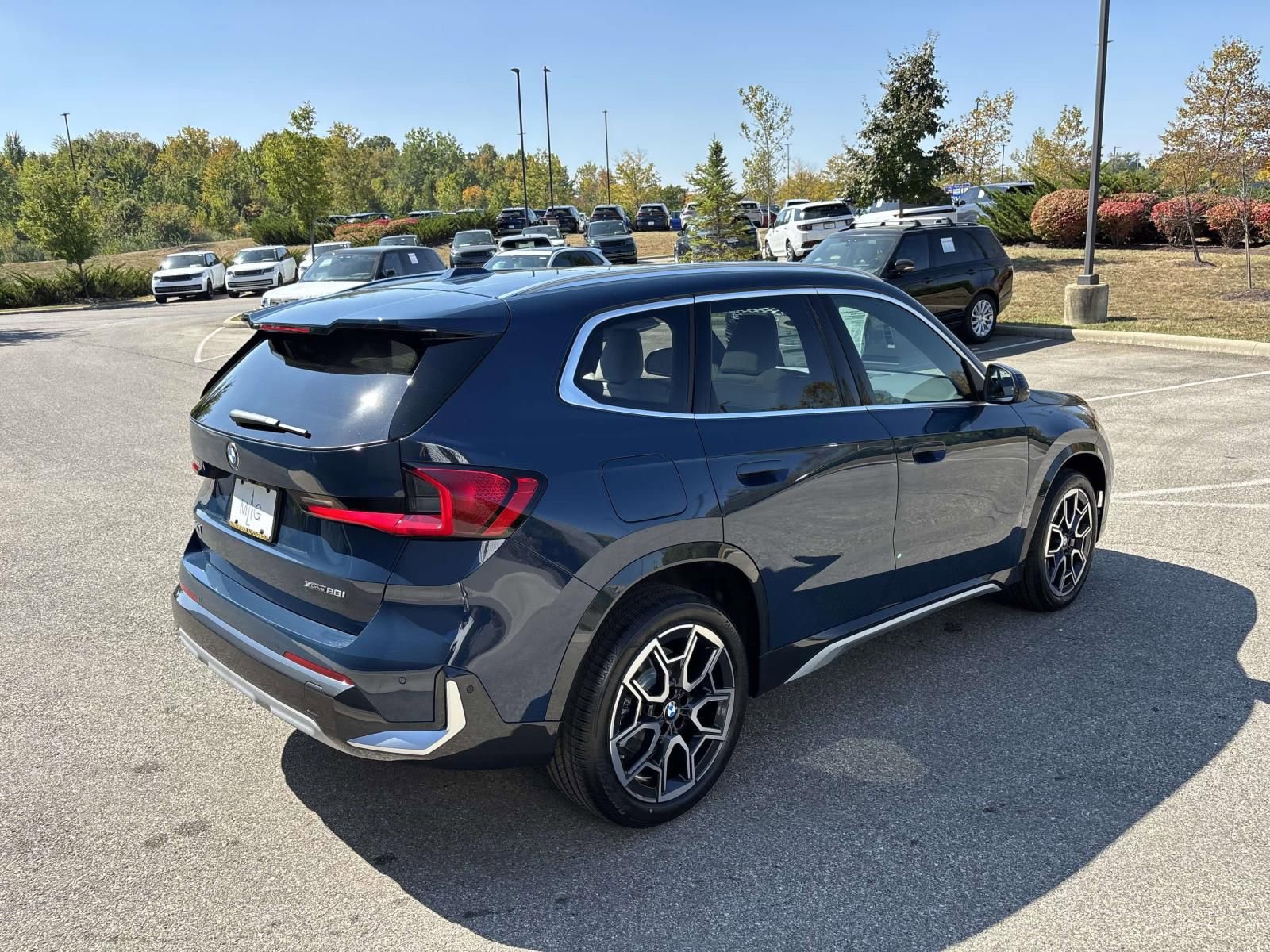 New 2026 BMW X1 xDrive28i w/ Technology Package AWD/4WD image 7