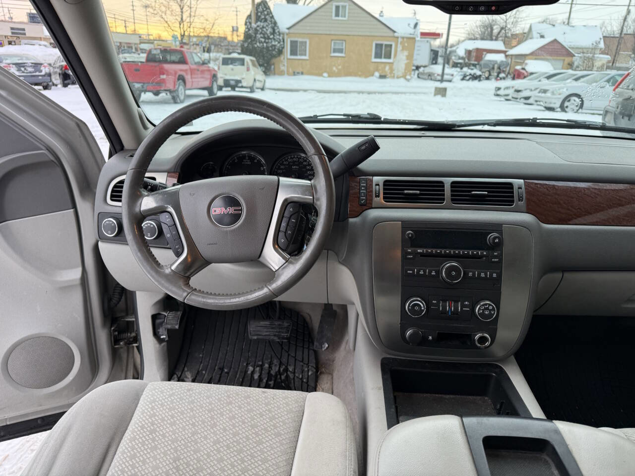 Used 2007 GMC Yukon SLE image 13