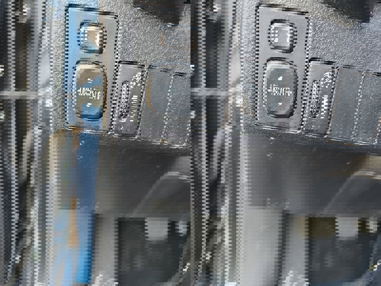 Used 2017 Toyota Corolla L image 28