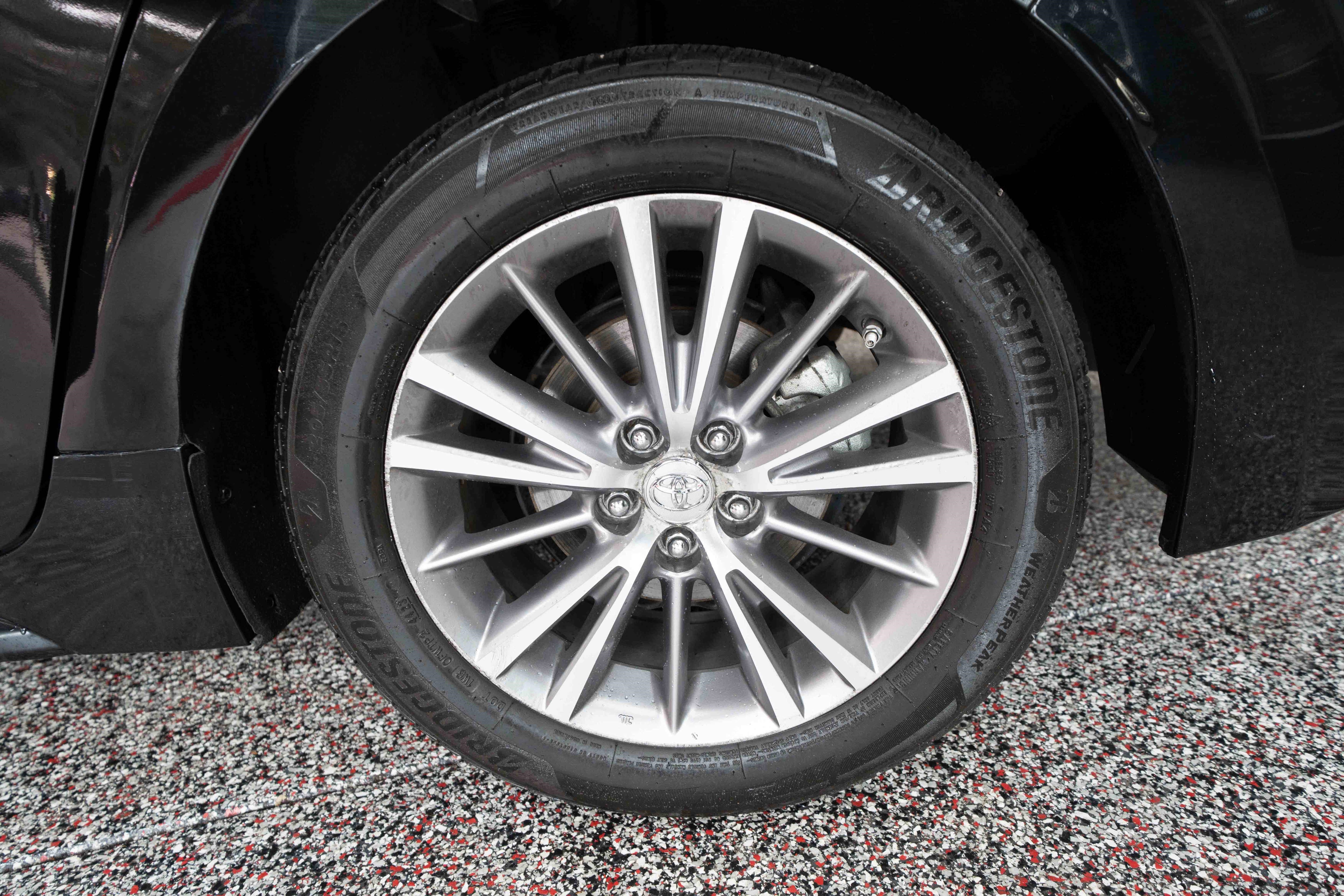 Used 2021 Toyota Corolla LE FWD image 28