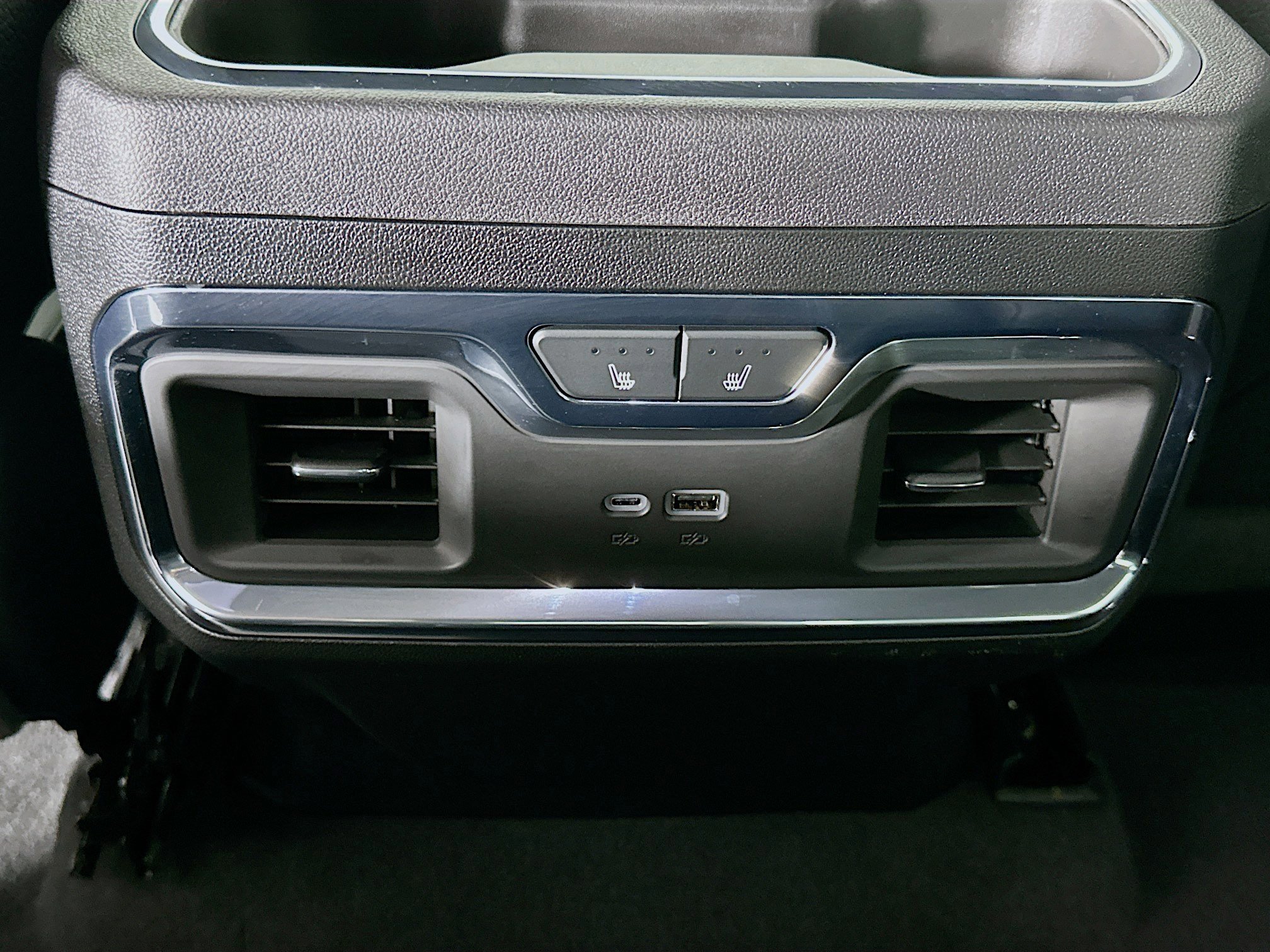 Used 2024 GMC Sierra 1500 Denali image 28