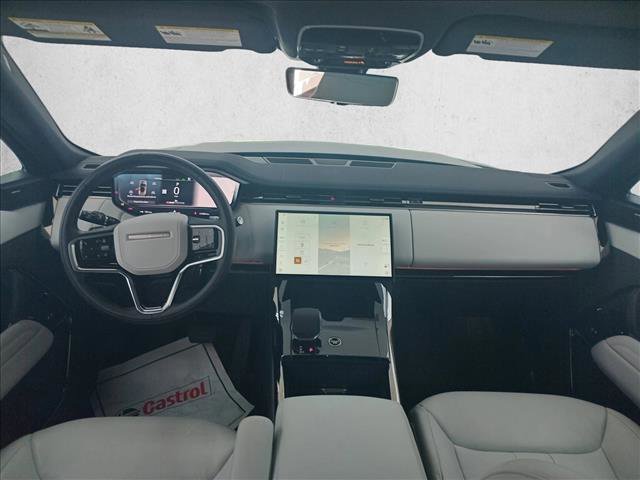 Certified 2025 Land Rover Range Rover Sport SE image 19