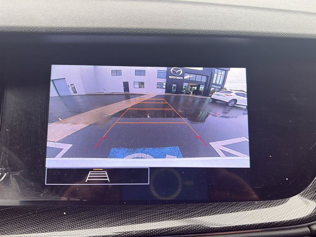 Used 2022 Buick Envision Preferred w/ Safety Package FWD image 10
