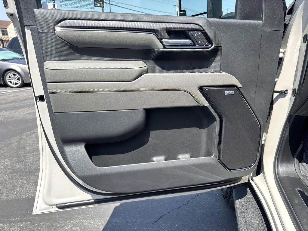 New 2026 Chevrolet Silverado 2500 ZR2 w/ ZR2 Bison Edition AWD/4WD image 21
