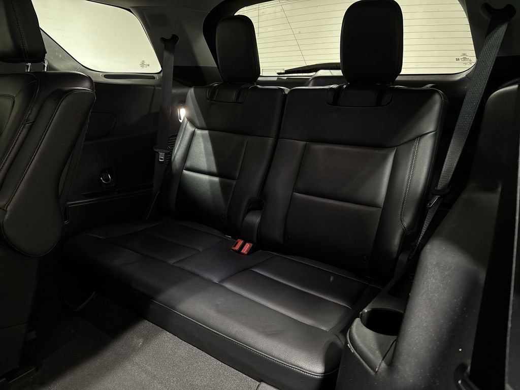 Used 2021 Ford Explorer Limited image 30