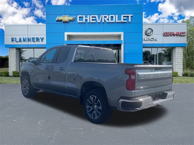 New 2026 Chevrolet Silverado 1500 LT image 3