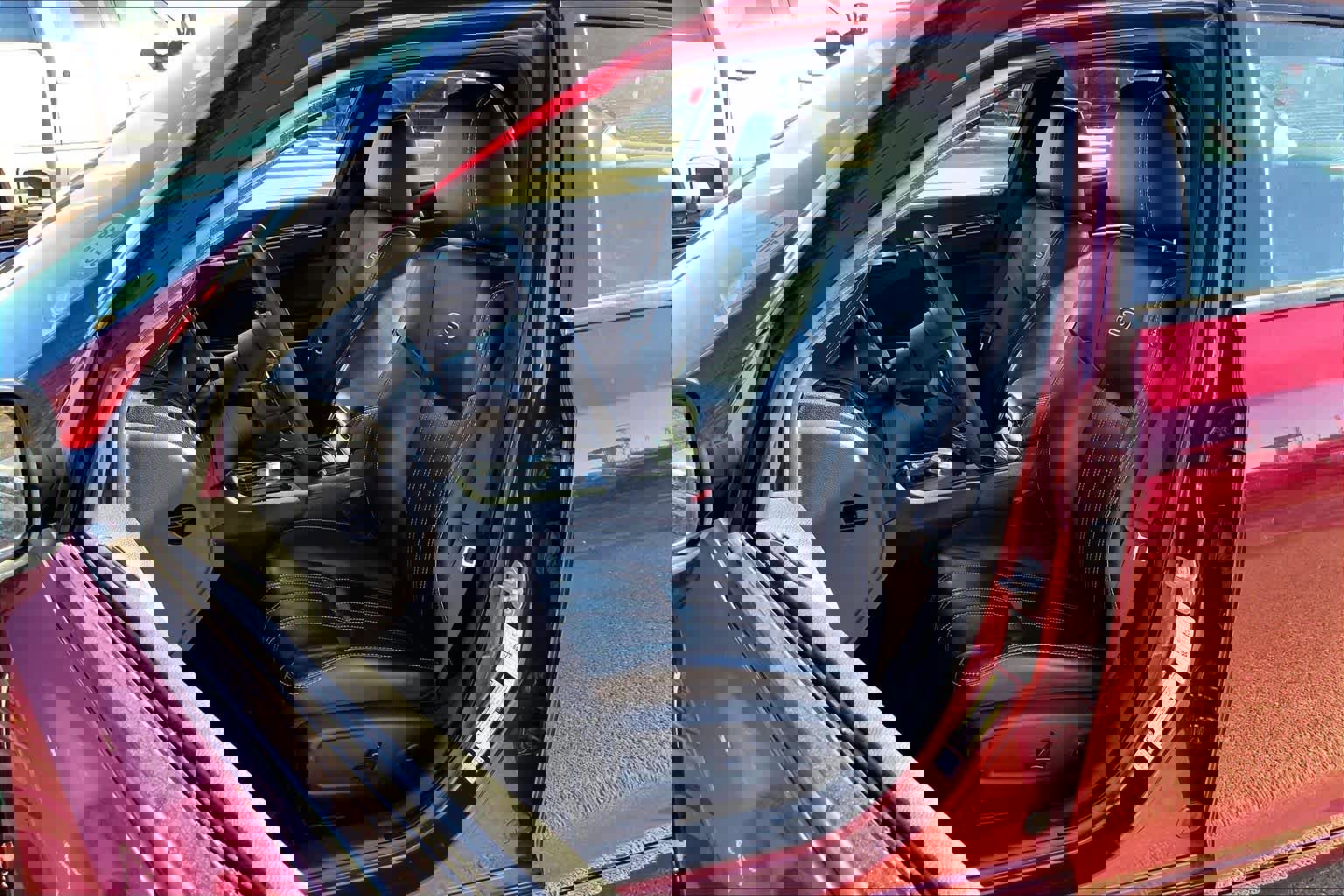 Used 2023 Chrysler 300 S image 7