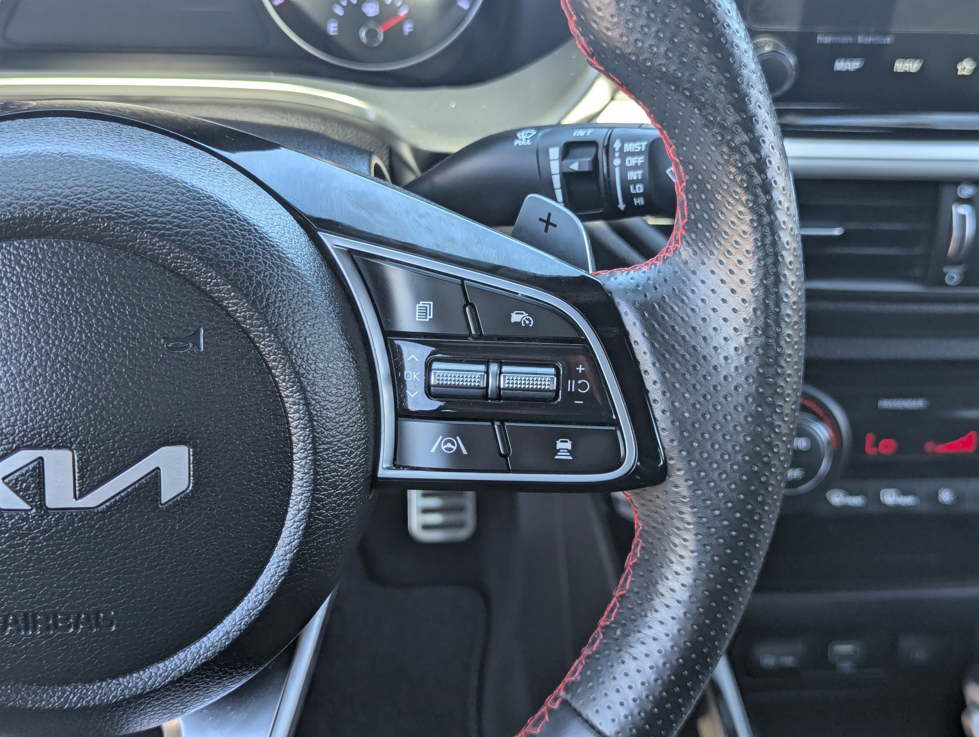 Certified 2023 Kia Forte GT w/ GT2 Package FWD image 22