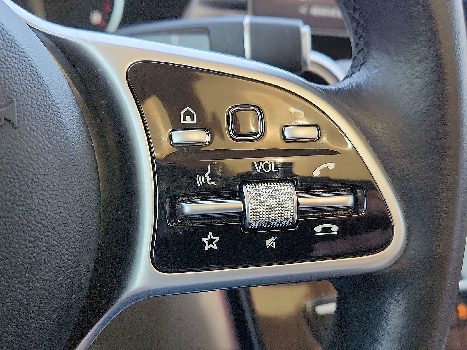 Used 2022 Mercedes-Benz GLC 300 image 15