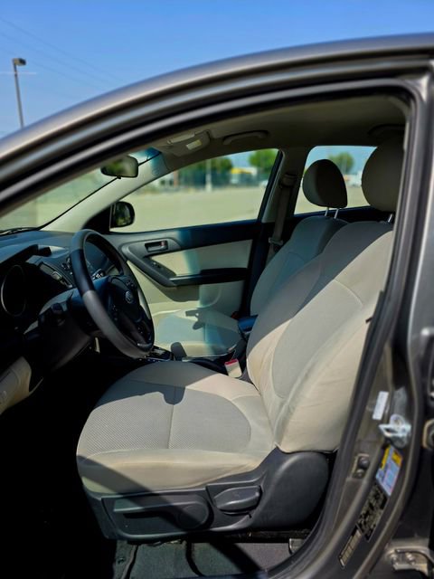 Used 2012 Kia Forte EX image 14