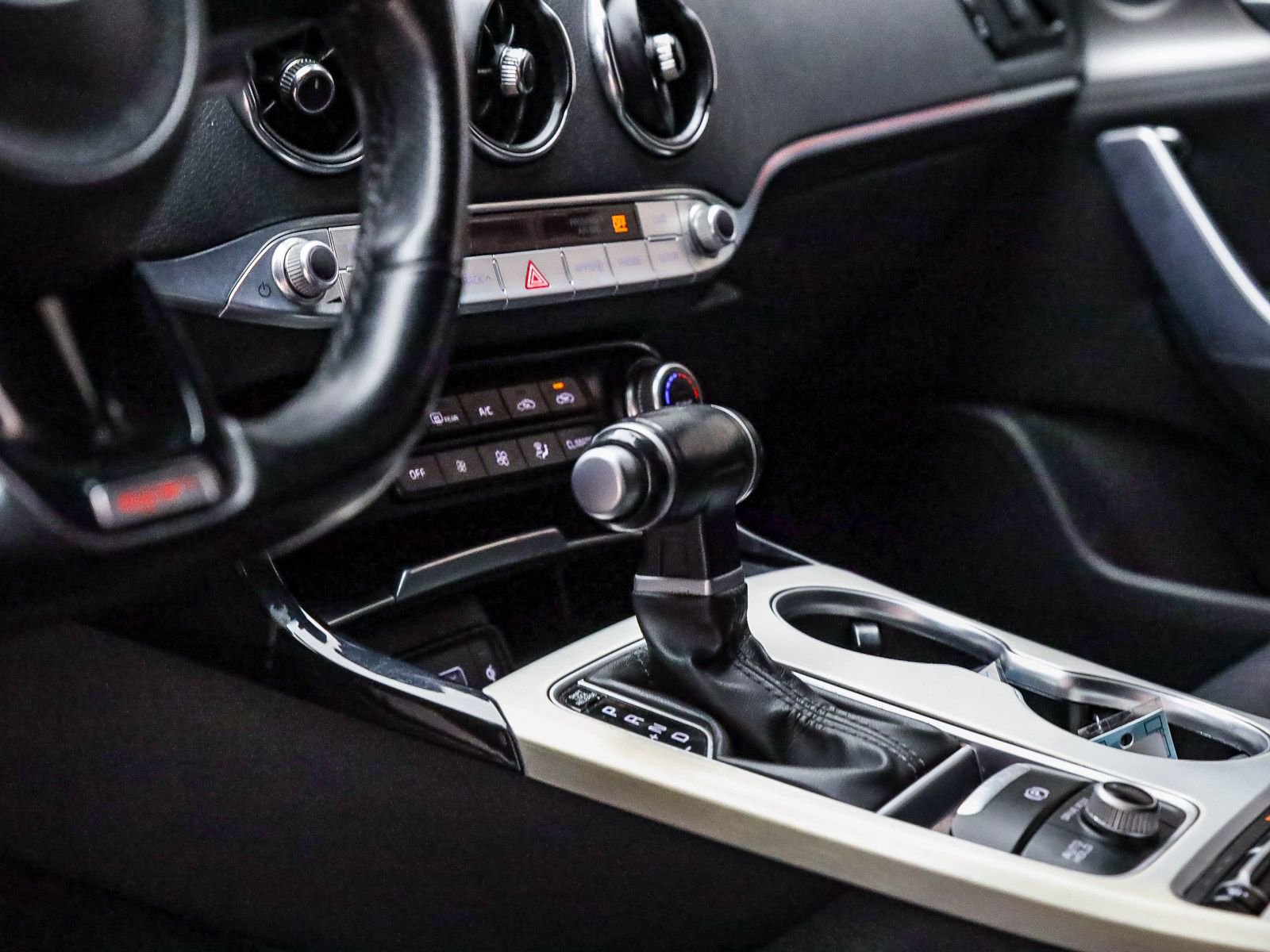 Used 2021 Kia Stinger GT image 24