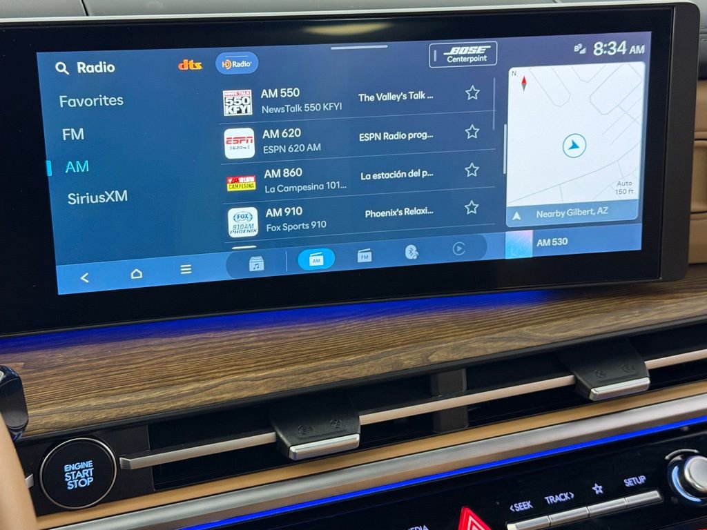 Used 2025 Hyundai Santa Fe Limited image 18