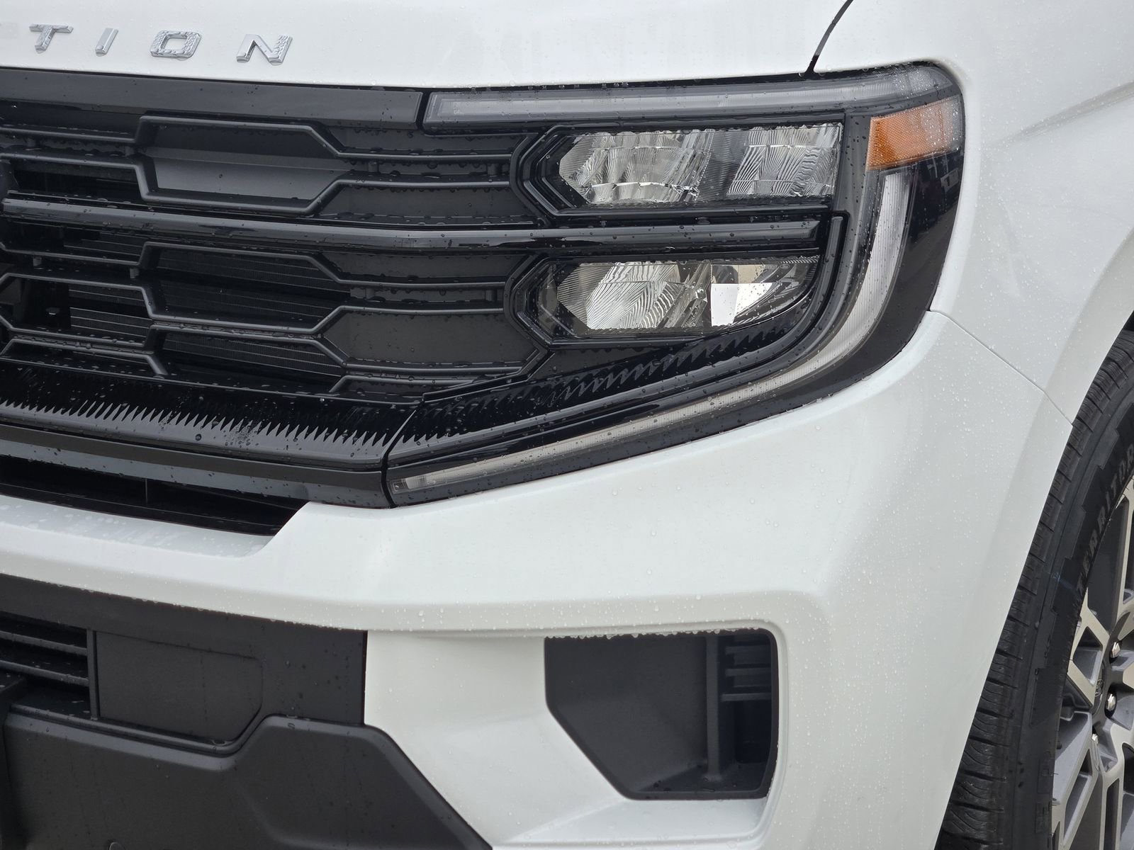 New 2026 Ford Expedition Active RWD image 9