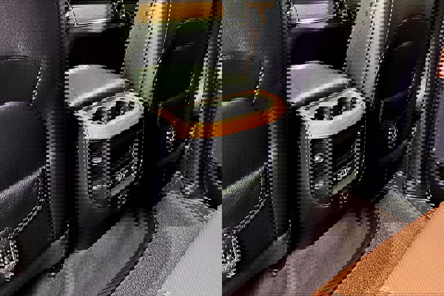 Used 2024 RAM 1500 Limited image 11