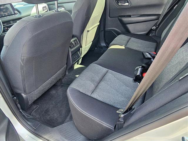 Used 2024 Nissan Rogue SV image 17