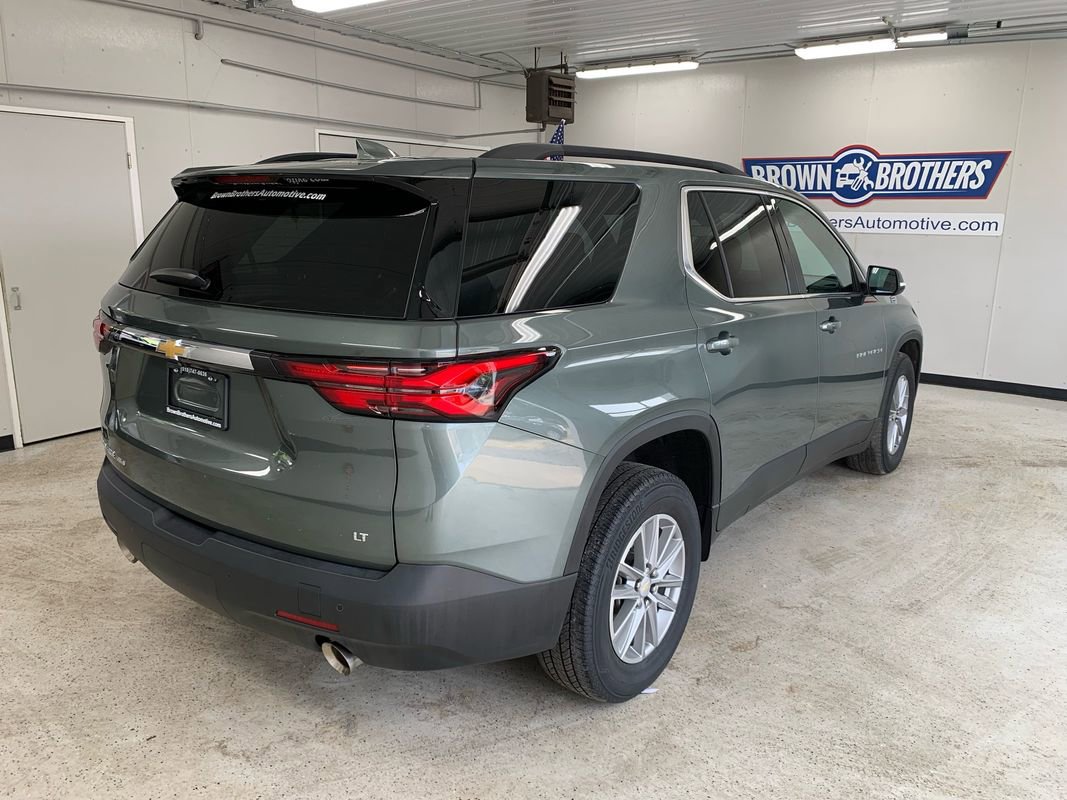 Used 2022 Chevrolet Traverse LT image 9
