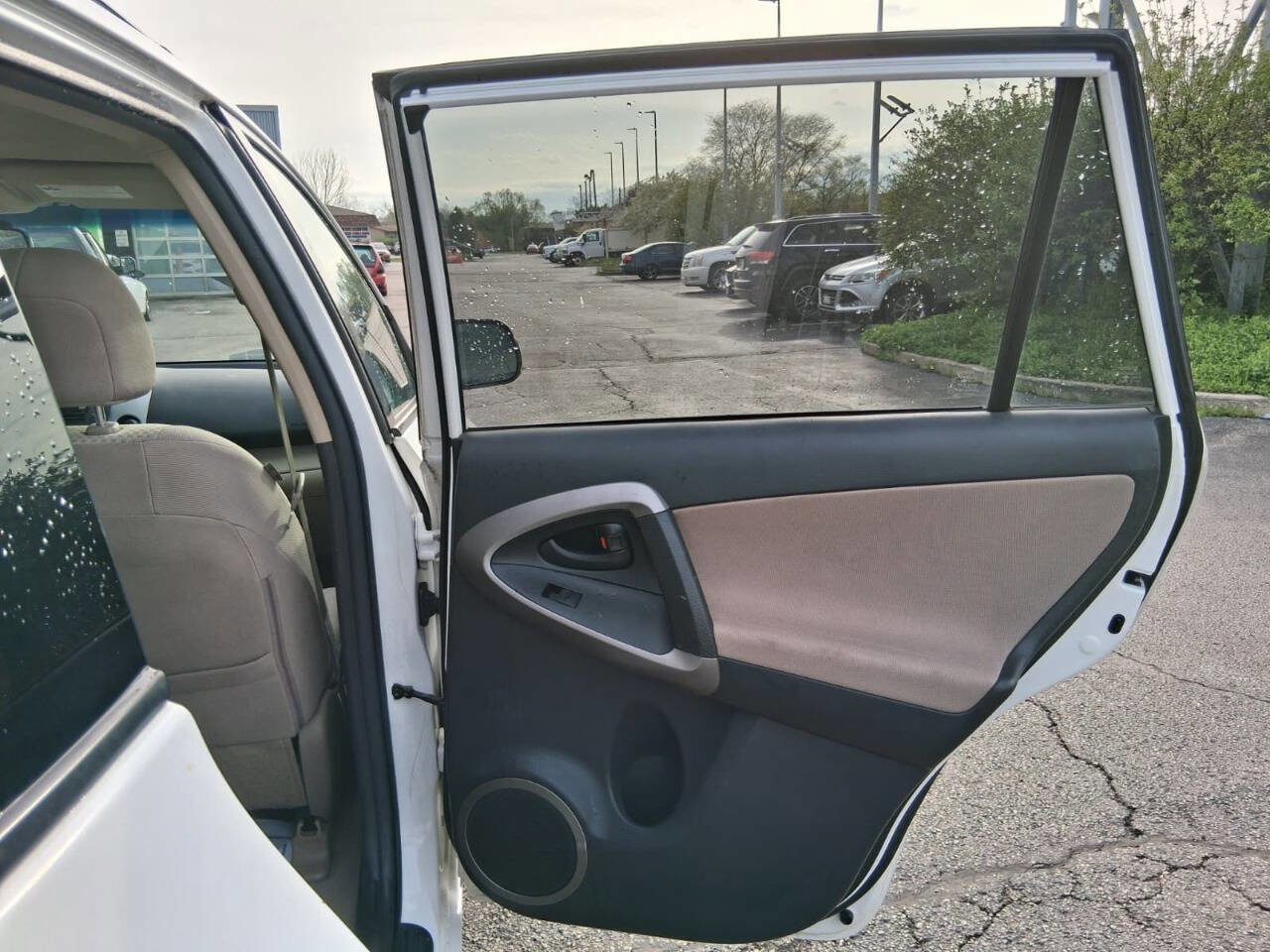 Used 2006 Toyota RAV4 2WD image 10