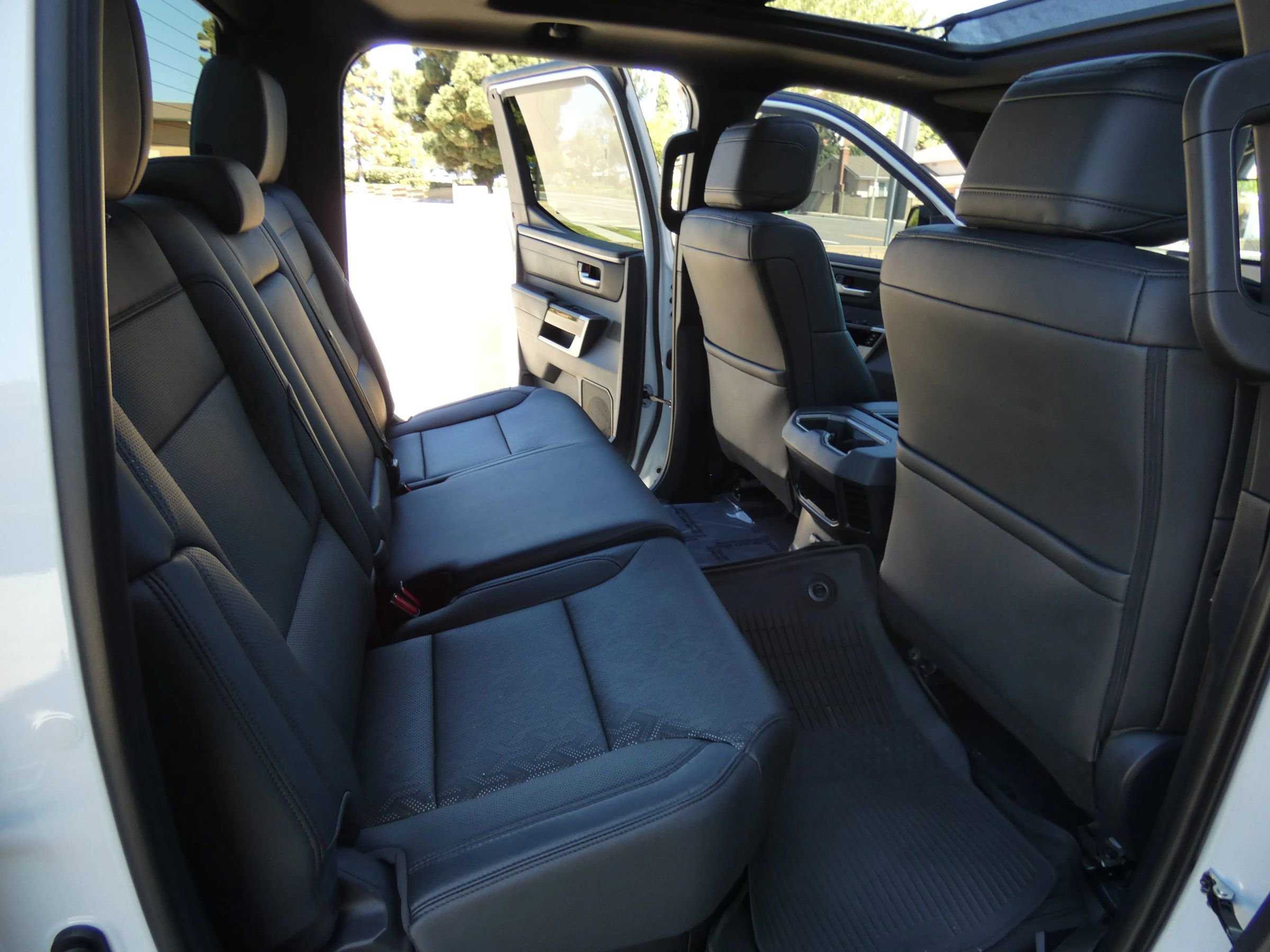 Used 2025 Toyota Tundra Limited image 41