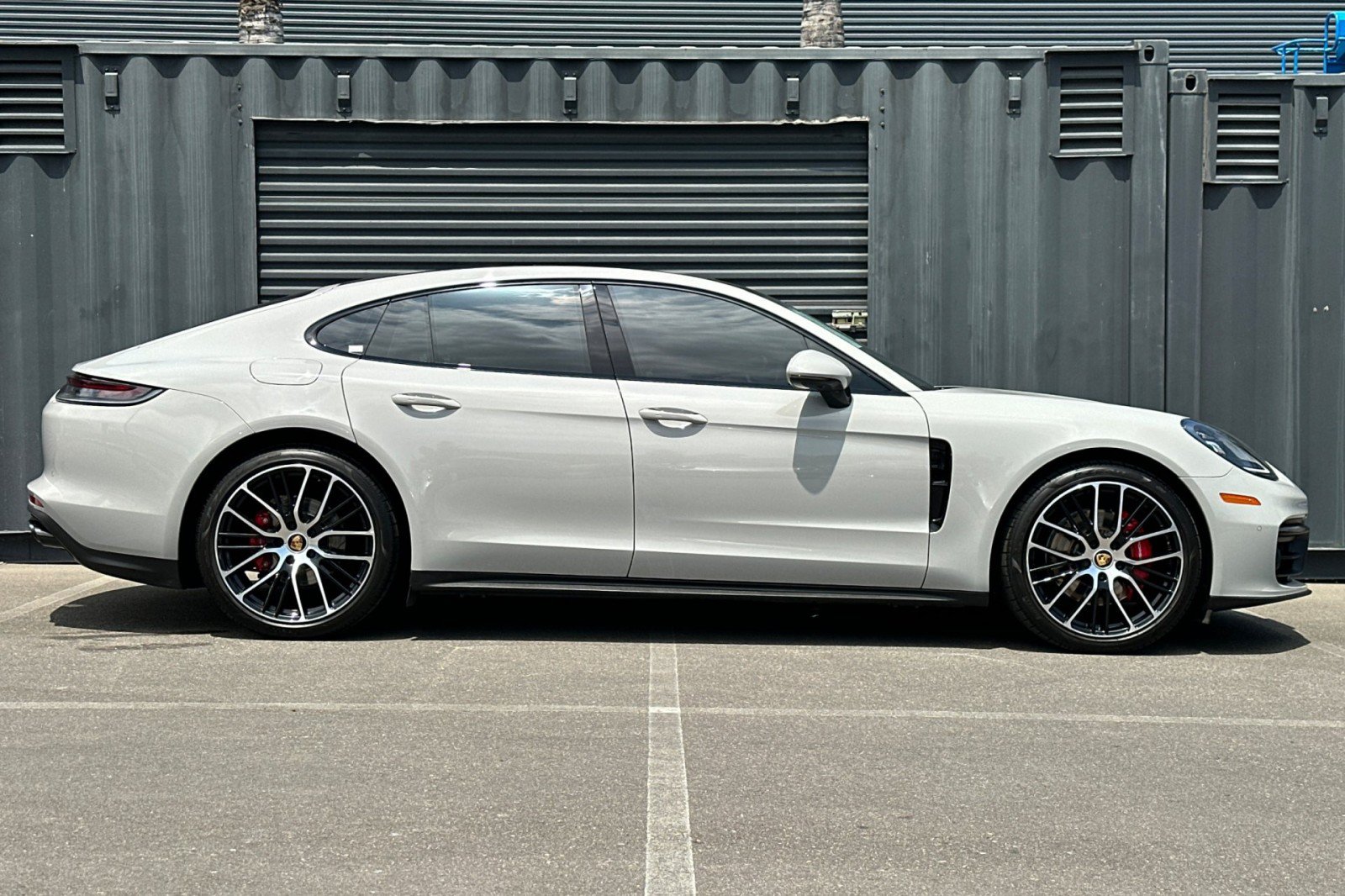 Certified 2023 Porsche Panamera 4S AWD/4WD image 9