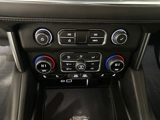 Used 2023 Chevrolet Tahoe Z71 w/ Luxury Package image 24