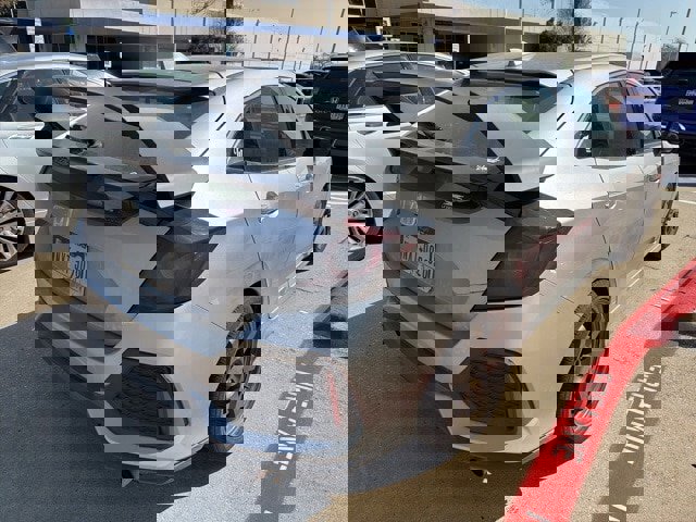 Used 2018 Honda Civic EX image 5