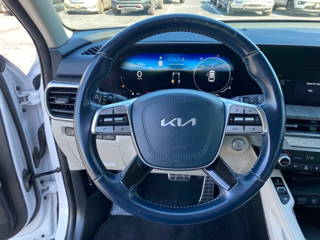 Used 2023 Kia Telluride SX FWD image 13