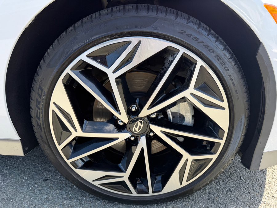 Used 2024 Hyundai Ioniq 6 SEL RWD image 51