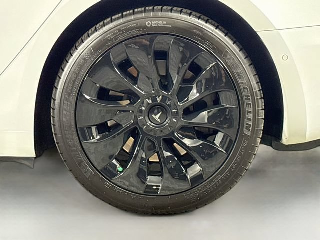 Used 2019 Tesla Model 3 Mid Range RWD image 29