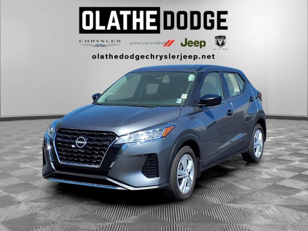 Used 2025 Nissan Kicks Play S