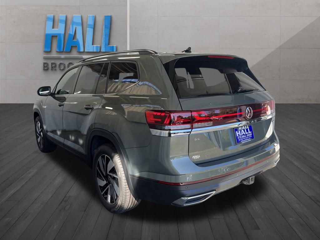 New 2026 Volkswagen Atlas SE image 3