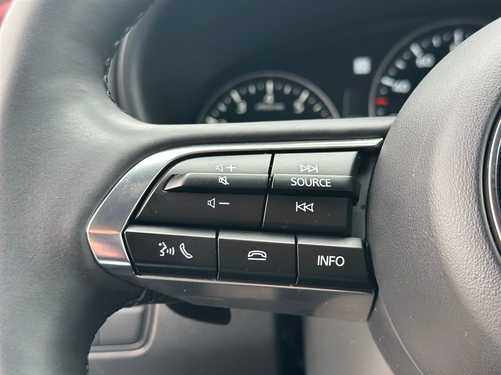 Used 2024 MAZDA MAZDA3 Hatchback w/Premium Plus Pkg image 29