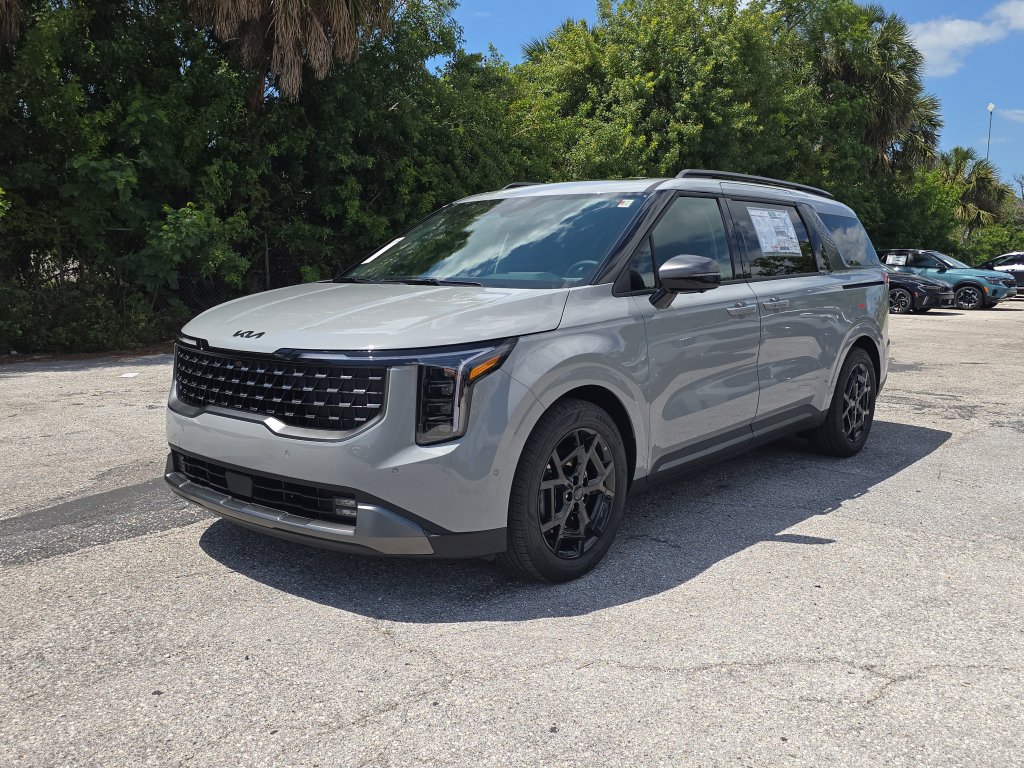 New 2026 Kia Carnival SX Prestige FWD image 4