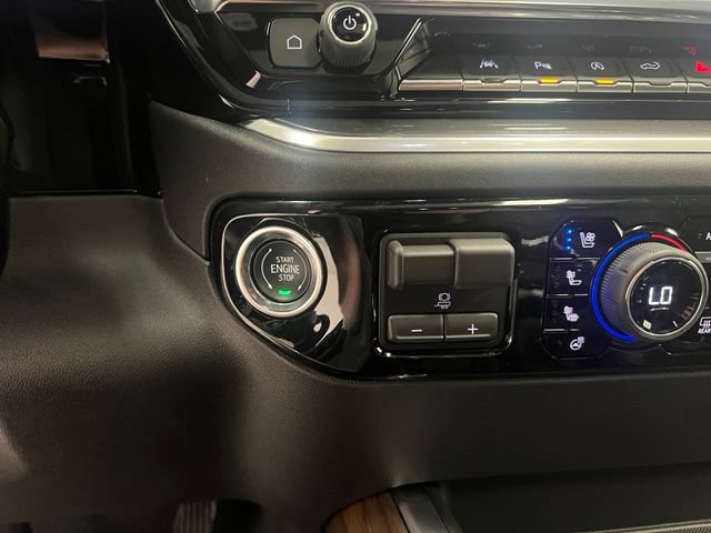 New 2026 Chevrolet Silverado 1500 High Country AWD/4WD image 11