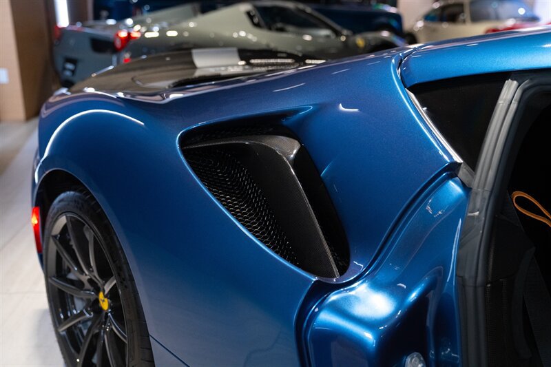 Used 2021 Ferrari SF90 Stradale AWD/4WD image 25