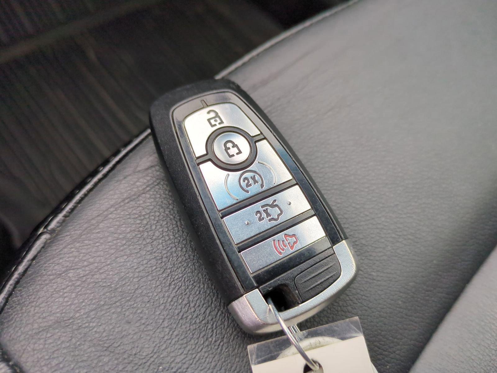 Used 2018 Ford Edge SEL w/ Equipment Group 201A image 42