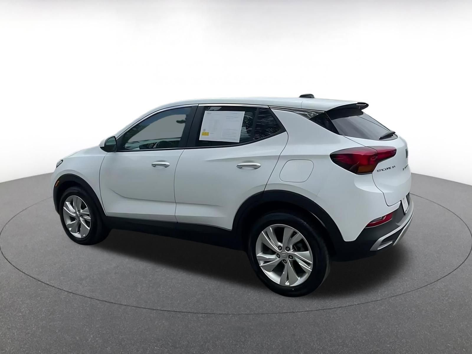 Used 2025 Buick Encore GX Preferred image 10