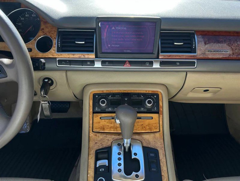 Used 2005 Audi A8 4.2 image 10