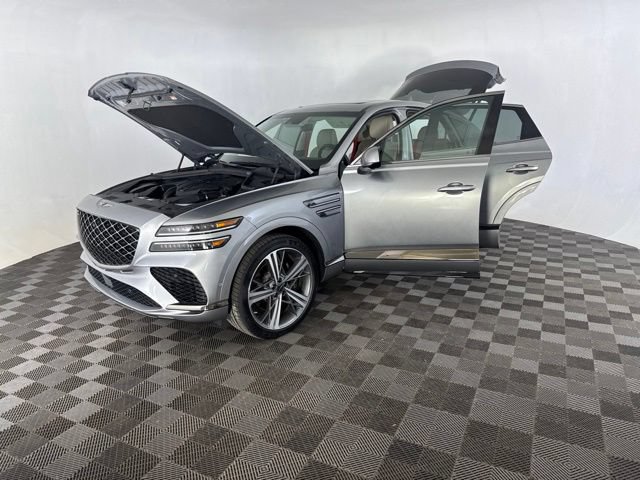 Used 2025 Genesis GV80 3.5T e-SC AWD/4WD image 10