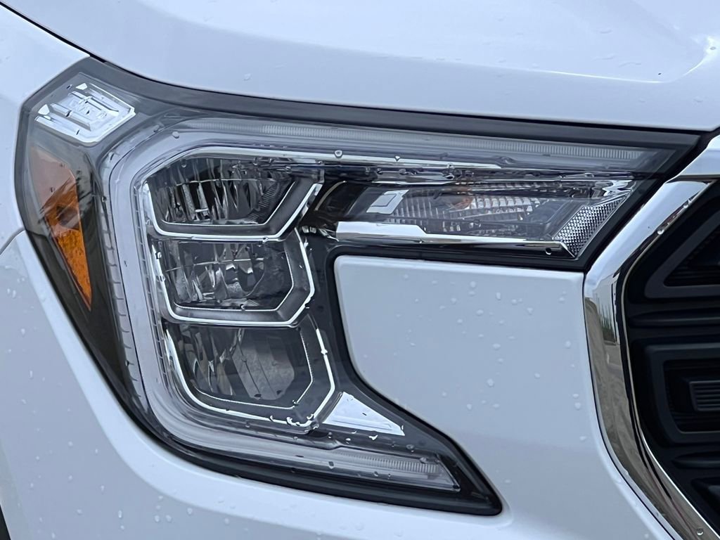 Used 2023 GMC Terrain SLE w/ Driver Convenience Package AWD/4WD image 37