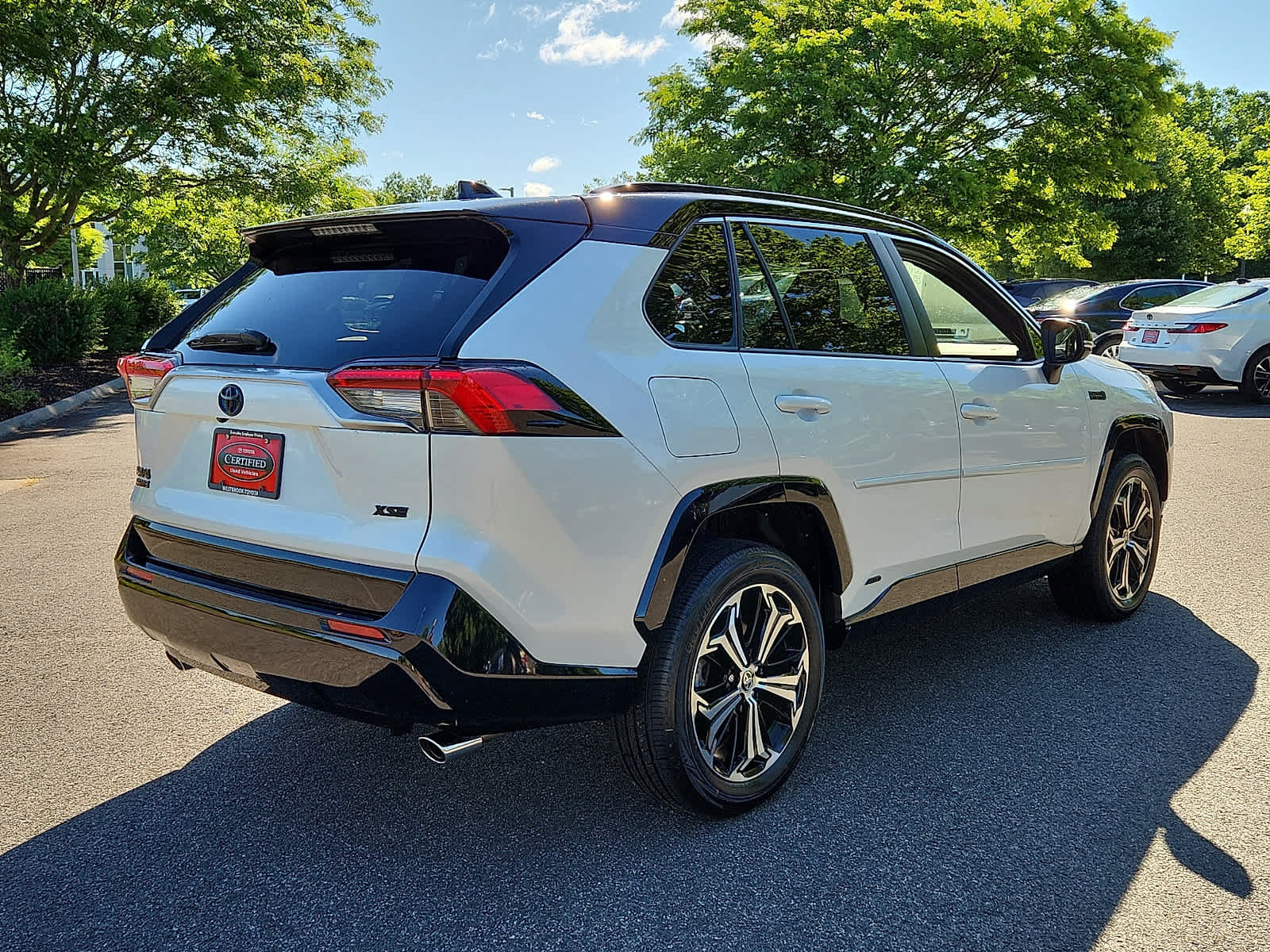 Certified 2023 Toyota RAV4 XSE w/ Weather Package AWD/4WD image 5